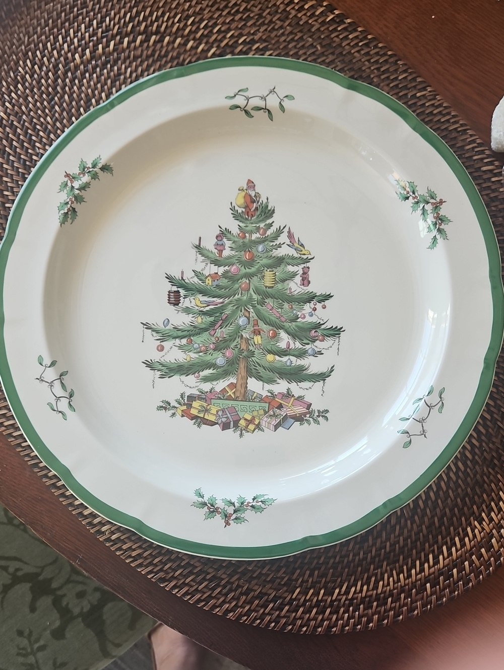 Spode Green-Trim Christmas Tree Serving Plate